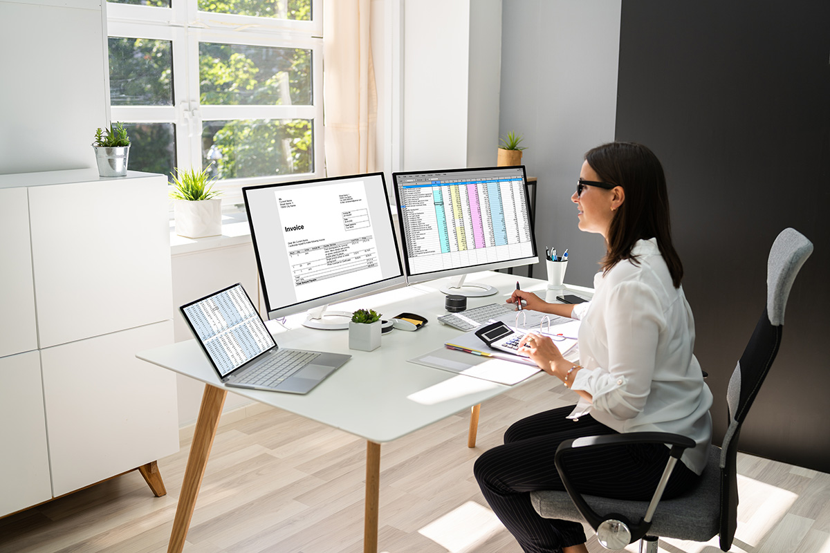 Simplificarea conformității RO e-Factura: Infinite îți oferă soluția completă